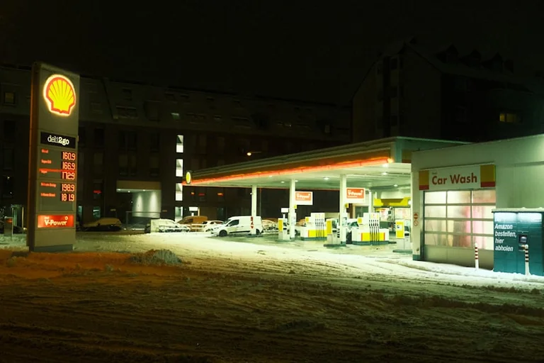 Kiek kainuoja 100 km: degalų ir kelionės biudžeto formulė