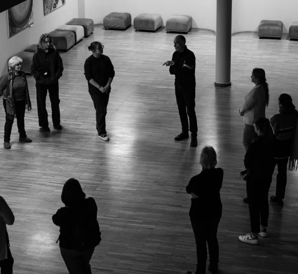 Panevėžyje – ekskursija po Juozo Miltinio teatro užkulisius
