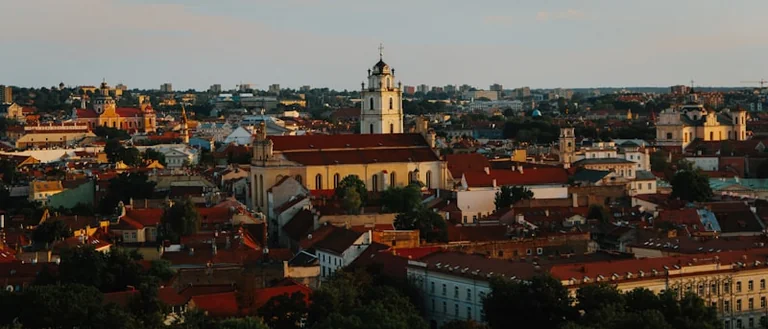 Olekas ir Adamkus aptarė Lietuvai svarbius klausimus