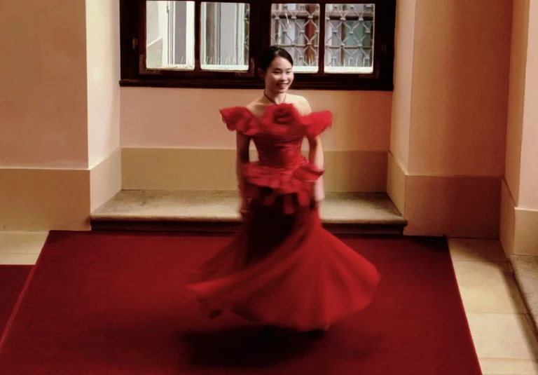 Į Vietnamą grįžti ketinusi Viet Trinh pasirinko Kauną
