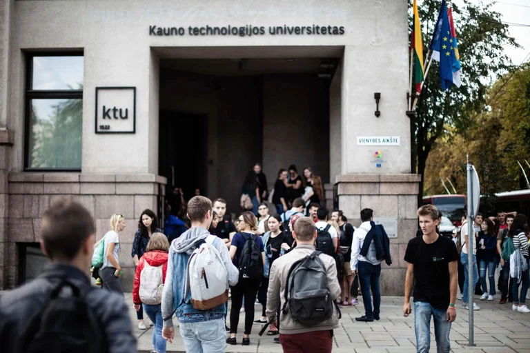 KTU lieka 1001–1200 grupėje: kur pagerėjo Kauno universitetas